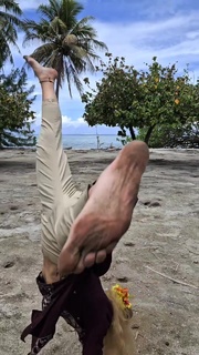 Valentina Shevchenko feet photo thumbnail