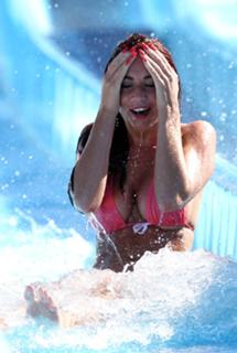 Amy Childs feet photo thumbnail