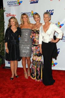 Heidi Klum feet photo thumbnail