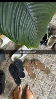 Corinna Kopf feet photo thumbnail