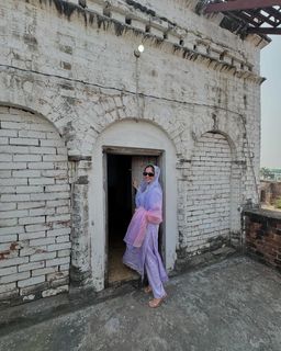 Jannat Zubair Rahmani feet photo thumbnail
