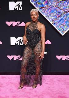 Tiffany Haddish feet photo thumbnail