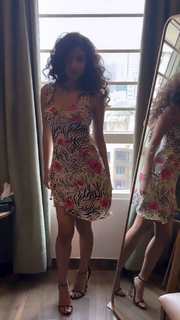 Anushka Sen feet photo thumbnail