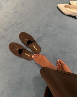 Rochelle Humes feet photo thumbnail