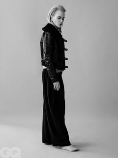 Nicole Kidman feet photo thumbnail