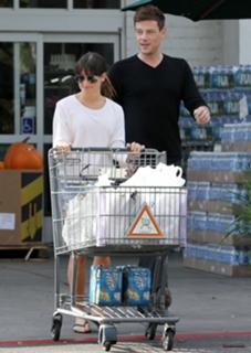 Lea Michele feet photo thumbnail