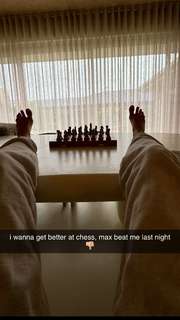 Corinna Kopf feet photo thumbnail