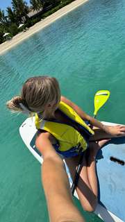Corinna Kopf feet photo thumbnail