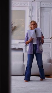 Malgorzata Kozuchowska feet photo thumbnail