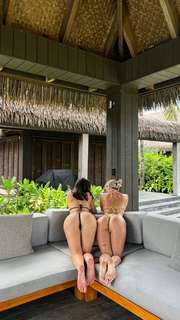 Corinna Kopf feet photo thumbnail