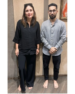 Kareena Kapoor feet photo thumbnail