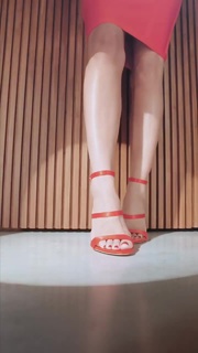 Carolina Ardohain feet photo thumbnail