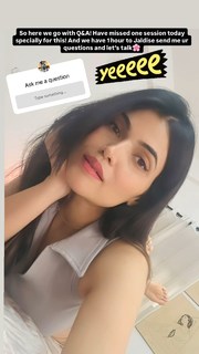 Poonam Yadav feet photo thumbnail