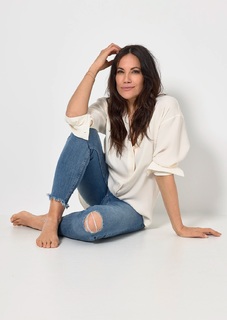 Bettina Zimmermann feet photo thumbnail