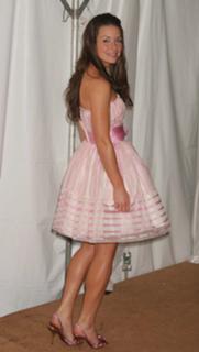 Evangeline Lilly feet photo thumbnail