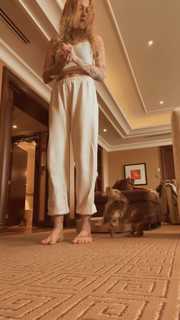 Paris Jackson feet photo thumbnail