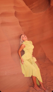 Katie Sigmond feet photo thumbnail