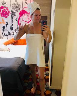 Anette Olzon feet photo 3