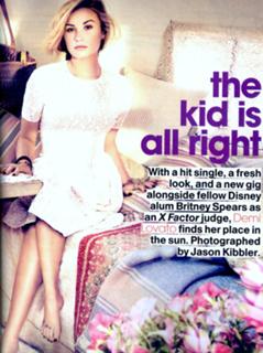 Demi Lovato feet photo thumbnail