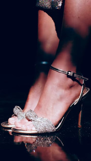 Marina Ruy Barbosa feet photo thumbnail
