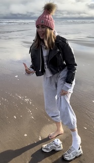 Chloe Ferry feet photo thumbnail