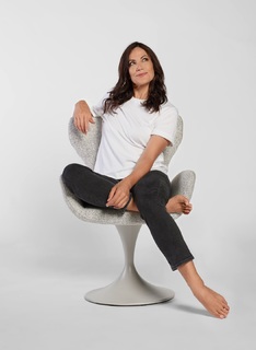 Bettina Zimmermann feet photo thumbnail