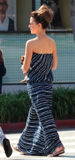 Kate Beckinsale feet photo thumbnail