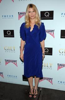 Claire Danes feet photo thumbnail