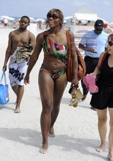 Serena Williams feet photo thumbnail