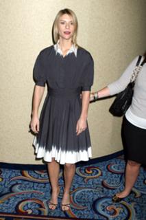 Claire Danes feet photo thumbnail