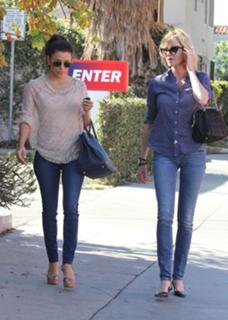 Eva Longoria feet photo thumbnail