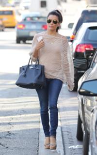 Eva Longoria feet photo thumbnail