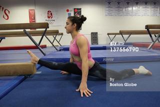 Aly Raisman feet photo thumbnail