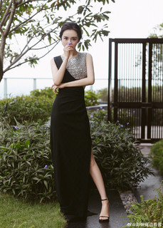 Mi Yang feet photo thumbnail