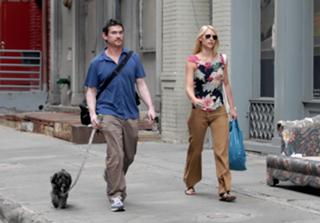 Claire Danes feet photo thumbnail