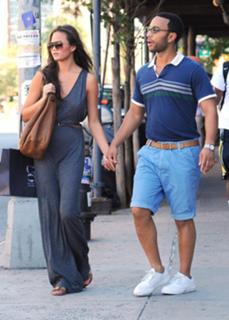 Chrissy Teigen feet photo thumbnail