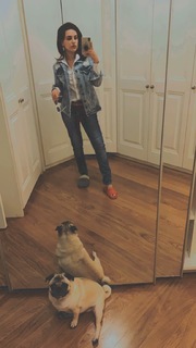 Kéfera Buchmann feet photo thumbnail