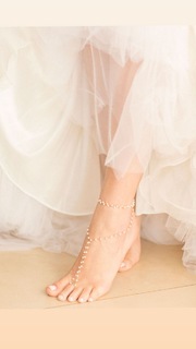 Camila Queiroz feet photo thumbnail