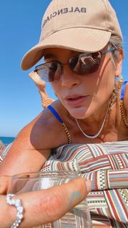 Flávia Alessandra feet photo thumbnail