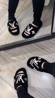Bianca Anchieta feet photo 5