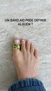 Flávia Alessandra feet photo thumbnail