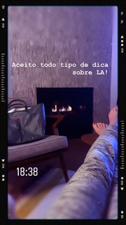 Marina Ruy Barbosa feet photo thumbnail