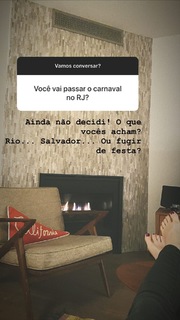 Marina Ruy Barbosa feet photo thumbnail
