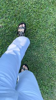 Marina Ruy Barbosa feet photo thumbnail