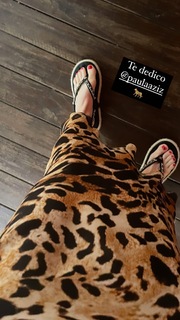 Marina Ruy Barbosa feet photo thumbnail