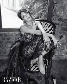 Kiara Advani feet photo thumbnail