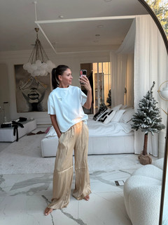 Klaudia Halejcio feet photo thumbnail