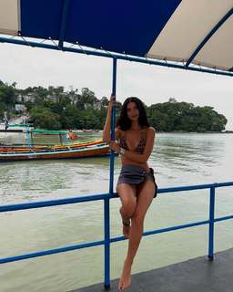 Zaira Nara feet photo thumbnail
