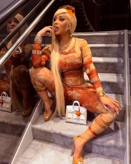 Cardi B feet photo thumbnail