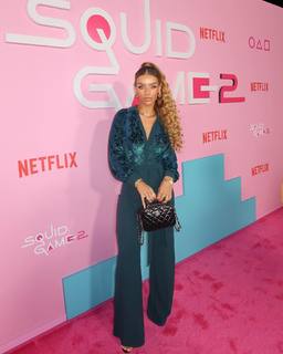 Jena Frumes feet photo thumbnail